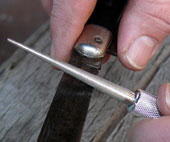 Der Schliff mit dem Diamantschärfer