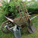 alte Gartenutensilien, alte Gartenwerkzeuge